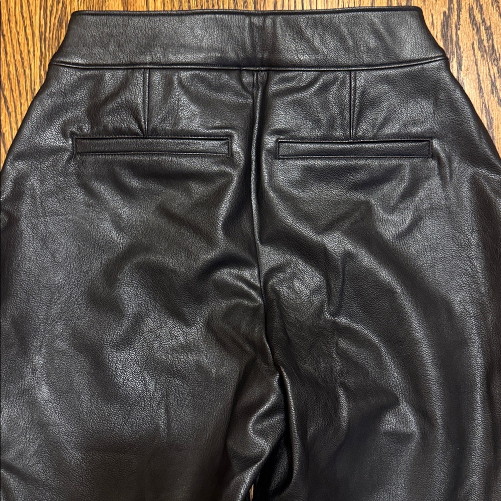 NWT Spanx Leather Like Black Luxe Flare Pants XS - Picture 9 of 9
